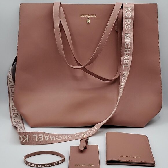 Michael Kors Tote Bag 4 Piece Bundle Blush Gold NWOT - Picture 1 of 15